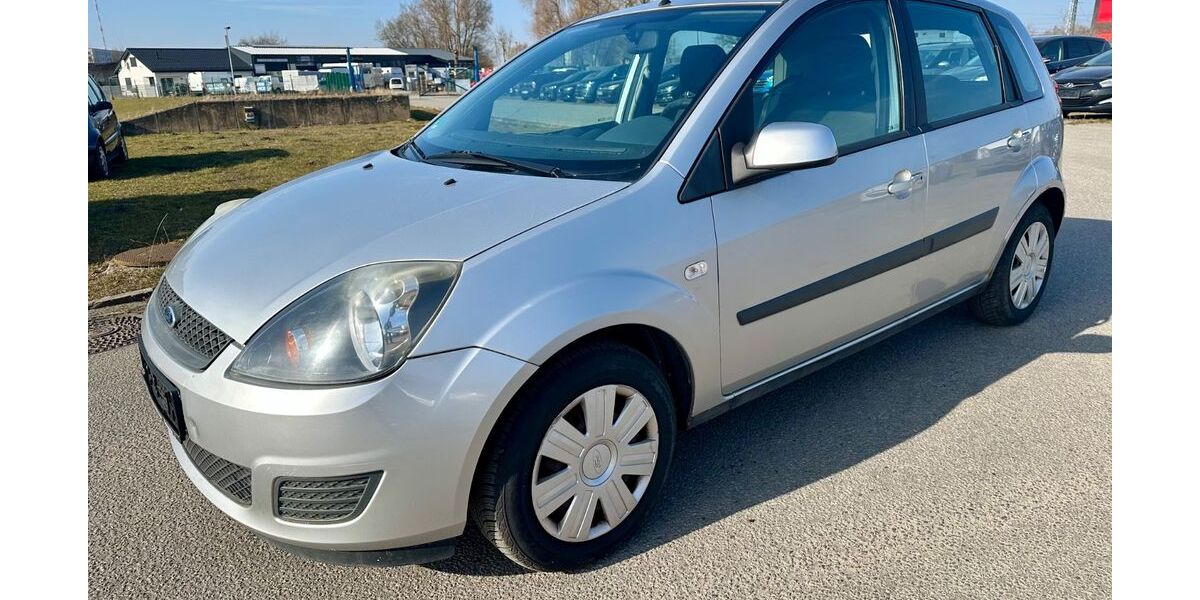 Ford Fiesta 227.016 km 900 &euro; Rostock 18147