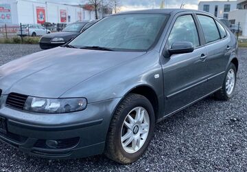 Seat Leon 213.009 km 890 &euro; Rostock 18107