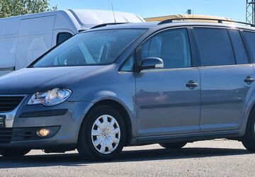 VW Touran 180.000 km 1.850 &euro; Rostock 18147