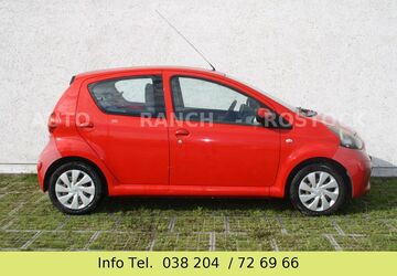 Toyota Aygo (X) 206.000 km 1.200 &euro; Broderstorf OT Pastow 18184