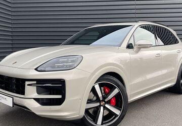 Porsche Cayenne 12.990 km 139.750 &euro; Papendorf 18059