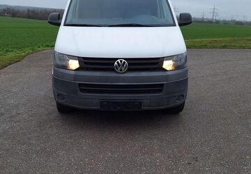 VW T5 Transporter 235.000 km 5.999 &euro; Dummerstorf 18196