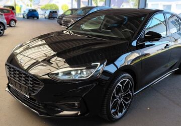 Ford Focus 65.000 km 19.490 &euro; Rostock 18106