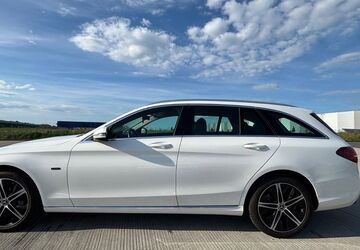 Mercedes-Benz C 300 130.980 km 23.600 &euro; Rostock 18069
