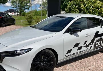 Mazda 3 2.857 km 29.650 &euro; Rostock-Roggentin 18184