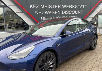 Tesla Model 3 47.198 km 30.990 &euro; Mönchhagen 18182