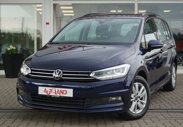 VW Touran 53.369 km 26.950 &euro; Rostock 18146