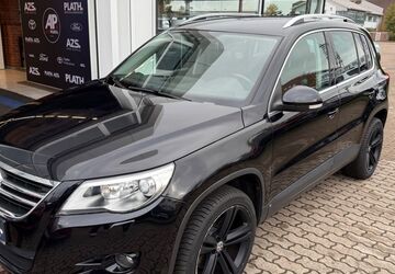 VW Tiguan 150.696 km 8.890 &euro; Rostock 18059
