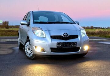 Toyota Yaris 173.000 km 3.200 &euro; Bargeshagen 18211