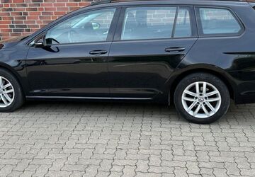 VW Golf 73.450 km 15.690 &euro; Ribnitz / Nähe Rostock 18311