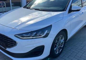 Ford Focus 67.865 km 18.990 &euro; Tessin 18195