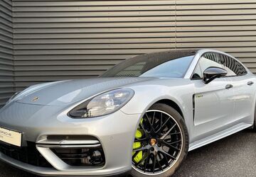 Porsche Panamera 25.159 km 92.750 &euro; Papendorf 18059