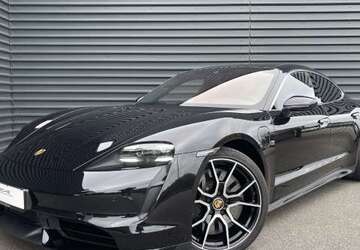 Porsche Taycan 23.950 km 112.750 &euro; Papendorf 18059