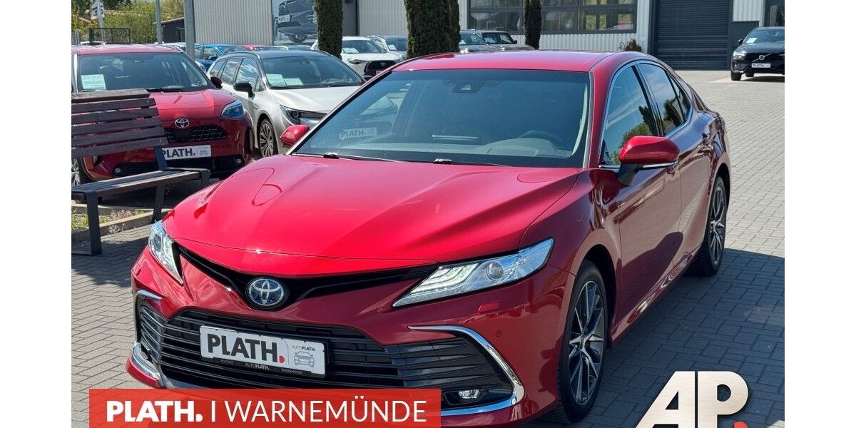 Toyota Camry 86.695 km 28.590 &euro; Rostock-Warnemünde 18119