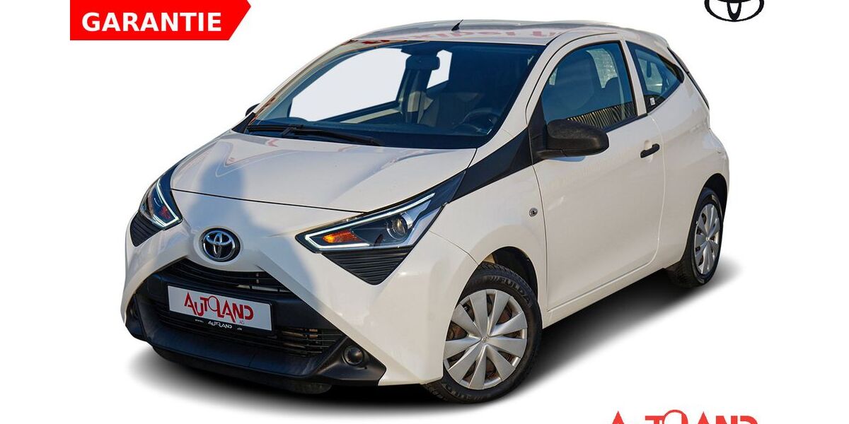 Toyota Aygo (X) 18.249 km 12.950 &euro; Rostock 18146