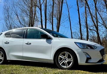 Ford Focus 134.800 km 10.900 &euro; Rostock 18109