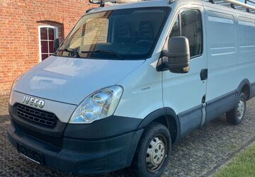 IVECO Andere 185.105 km 7.990 &euro; Bargeshagen 18211