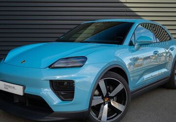 Porsche Macan 7.950 km 89.750 &euro; Papendorf 18059