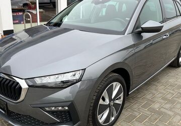 Skoda Scala 14.964 km 23.990 &euro; Tessin 18195
