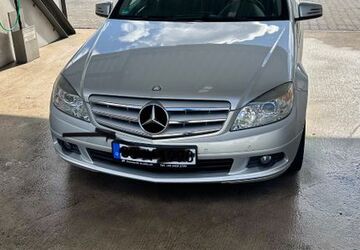 Mercedes-Benz C 180 207.000 km 5.600 &euro; Rostock 18059