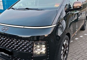 Hyundai STARIA 65.000 km 42.840 &euro; Bentwisch 18182