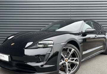 Porsche Taycan 59.990 km 63.750 &euro; Papendorf 18059