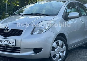 Toyota Yaris 108.677 km 3.990 &euro; Roggentin 18184