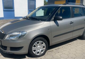 Skoda Fabia 140.528 km 5.900 &euro; Broderstorf 18184
