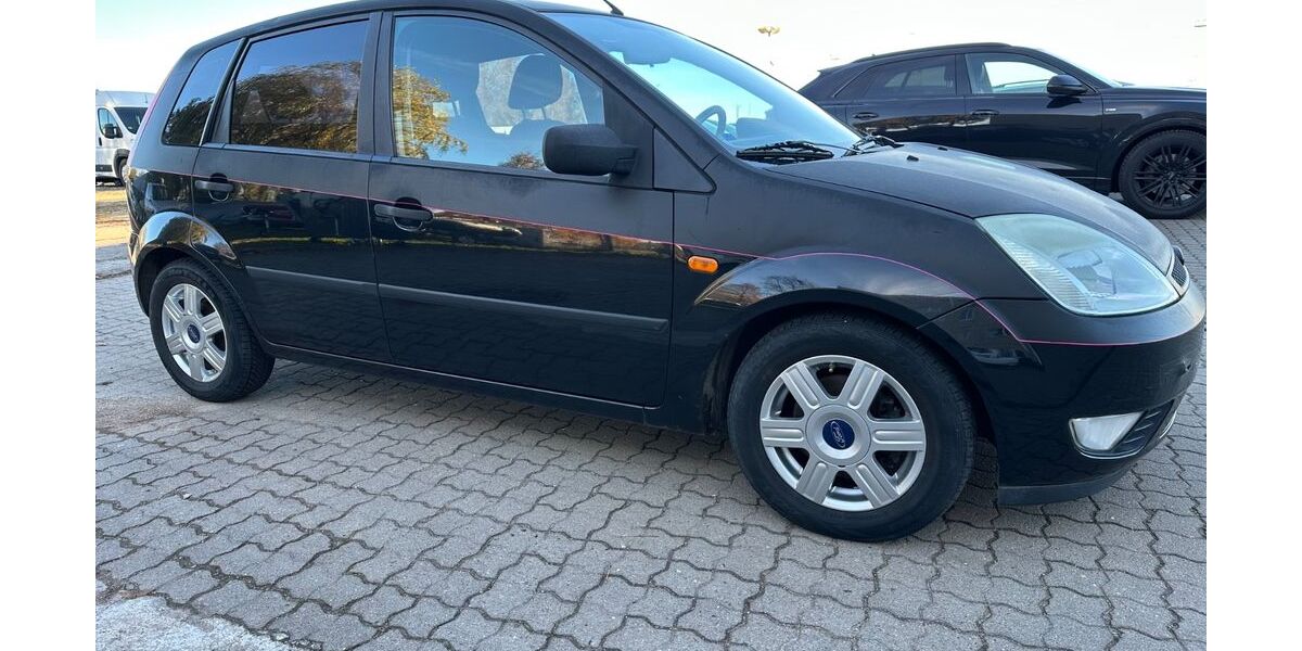 Ford Fiesta 191.458 km 1.300 &euro; Rostock 18147