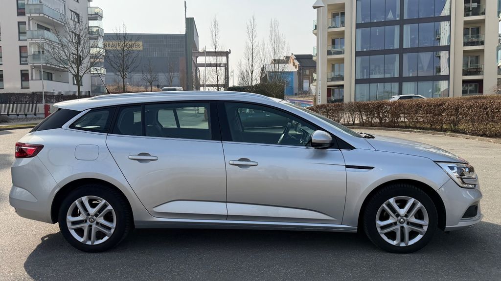 Renault Megane 46.471 km 12.999 &euro; Rostock 18069