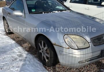 Mercedes-Benz SLK 200 208.000 km 1.200 &euro; Rostock 18069
