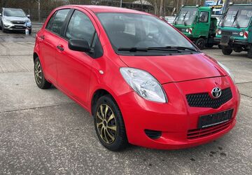 Toyota Yaris 244.000 km 1.599 &euro; Rostock 18106