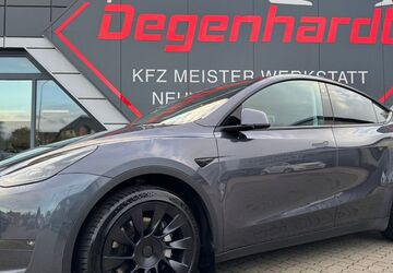 Tesla Model Y 60.966 km 35.990 &euro; Mönchhagen 18182