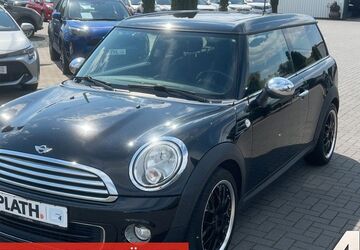 Mini ONE 227.459 km 4.990 &euro; Rostock-Warnemünde 18119