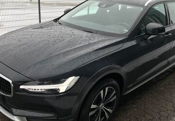 Volvo V90 Cross Country 111.000 km 26.589 &euro; Broderstorf / Rostock 18184
