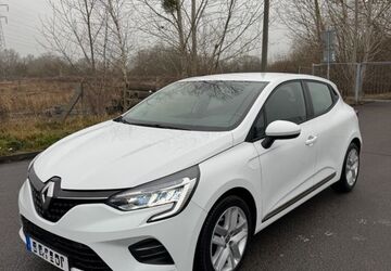 Renault Clio 113.000 km 9.000 &euro; Rostock 19069