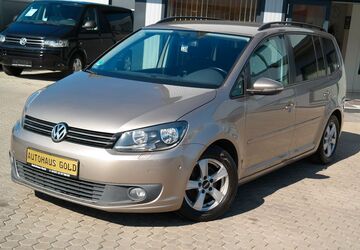 VW Touran 165.867 km 9.990 &euro; Rostock 18107