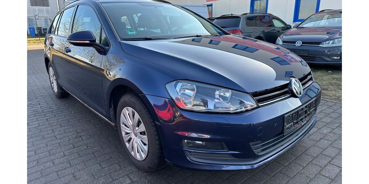 VW Golf 321.000 km 4.998 &euro; Stäbelow bei Rostock 18198