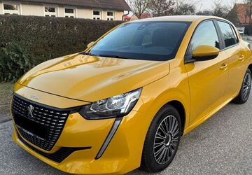 Peugeot 208 28.000 km 9.950 &euro; Kühlungsborn 18225