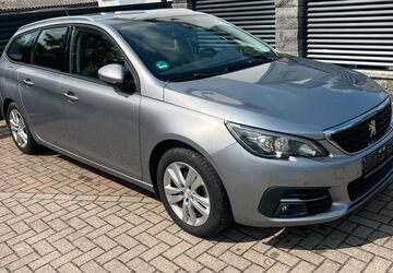Peugeot 308 142.316 km 8.950 &euro; Bad Doberan 18209