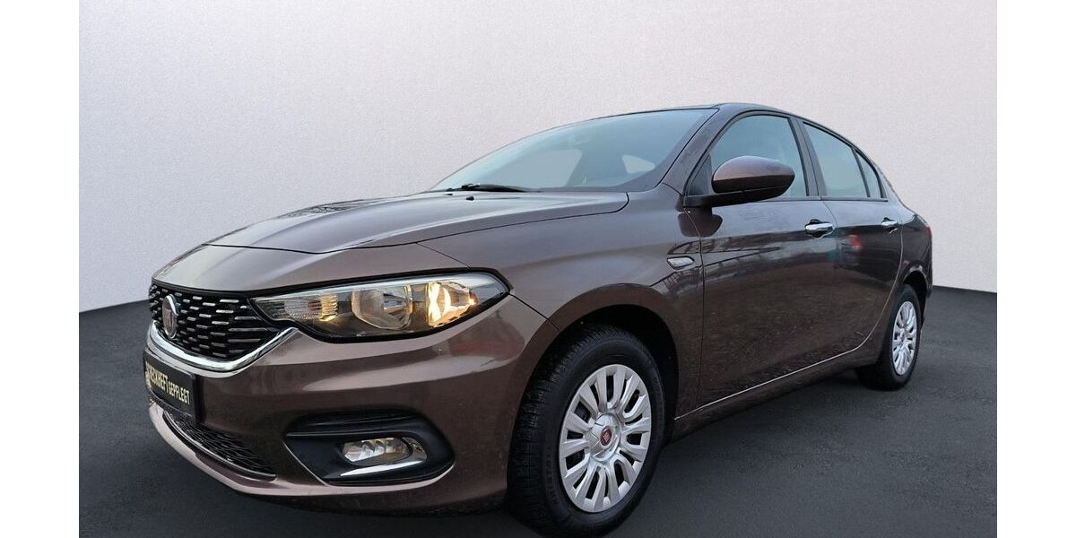 Fiat Tipo 36.300 km 10.599 &euro; Rostock 18069