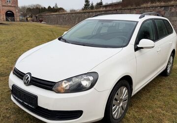 VW Golf 327.014 km 2.300 &euro; Tessin 18195