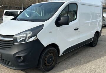 Opel Vivaro 185.000 km 7.300 &euro; Rostock 18106