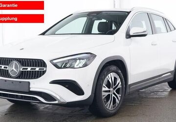 Mercedes-Benz GLA 180 18.900 km 34.680 &euro; Ribnitz-Damgarten 18311