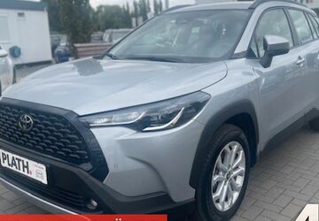 Toyota Corolla Cross 6.936 km 34.390 &euro; Rostock-Warnemünde 18119