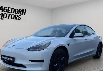 Tesla Model 3 83.644 km 27.490 &euro; Ribnitz-Damgarten OT Klockenhagen 18311