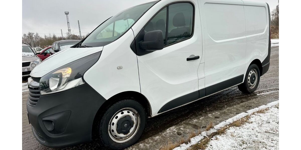 Opel Vivaro 124.298 km 9.000 &euro; Rostock 18147