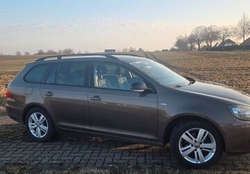 VW Golf 203.000 km 5.495 &euro; Pölchow 18059