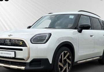 Mini Countryman SE (Cooper) 14.900 km 40.704 &euro; Rostock 18146