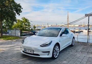 Tesla Model 3 173.000 km 21.500 &euro; Rostock 18106